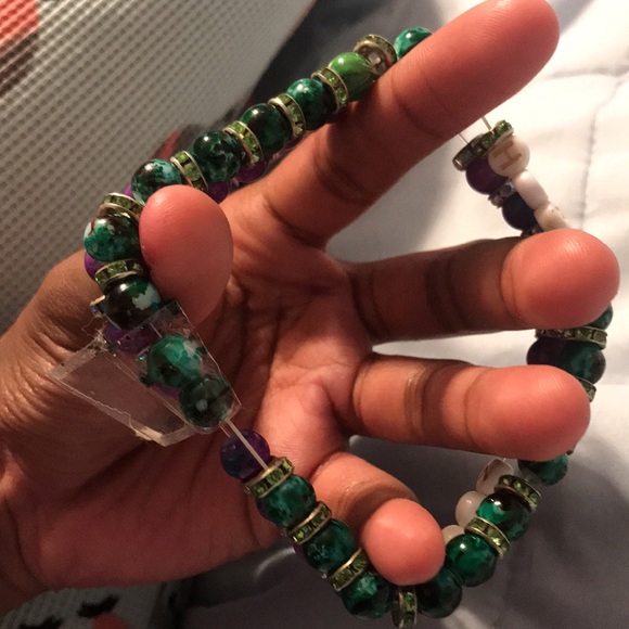 Bracelets - Picture 3 of 3